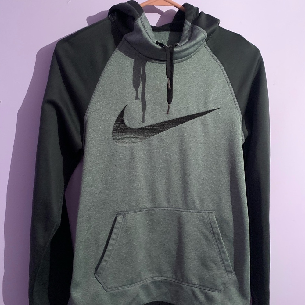 SOLD Nike hoodie